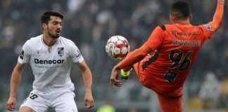 V. Guimarães bate Portimonense 2-0