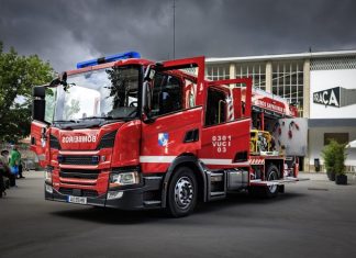 Criança fica presa em grade de escola em Famalicão e é libertada pelos bombeiros