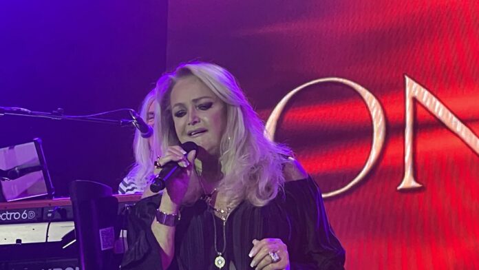 Bonnie Tyler (2)