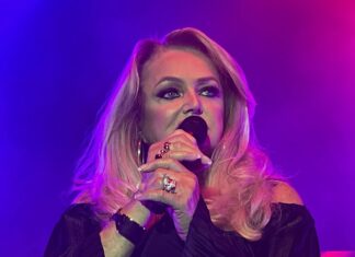 Morreu Bonnie Tyler: voz eterna de “Total Eclipse of the Heart” faleceu aos 75 anos em Faro