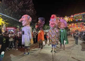 XXXIII Cortejo Internacional de Gigantones e Cabeçudos Anima as Ruas de Braga
