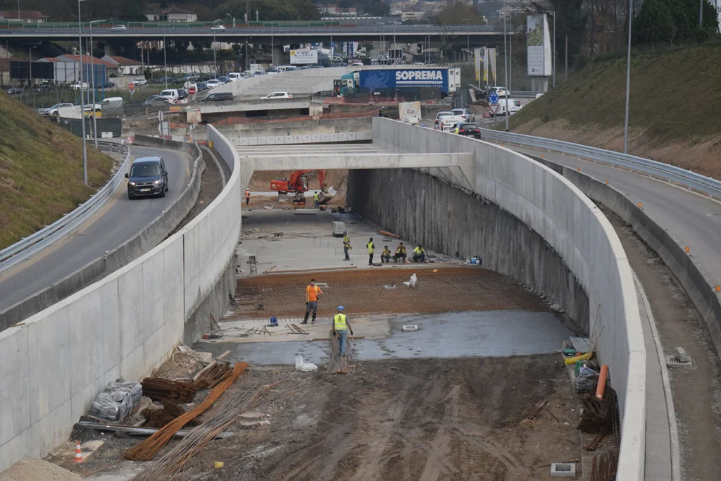 Estarda Tunel obras guimaraes
