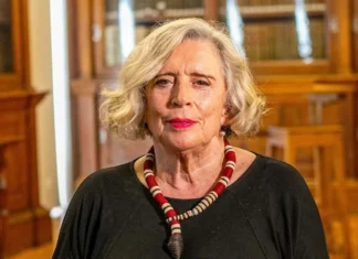 Isabel Pires de Lima renuncia à presidência da Fundação de Serralves