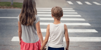 Dois meninos de 8 e 9 anos atropelados em Famalicão