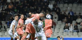 FC Porto vira em Moreira de Cónegos (2-1) e mantém liderança