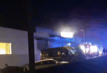 Incêndio de grandes dimensões destrói oficina de automóveis em Barcelos