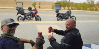 De Braga a Dakar de mota. Irmãos vão cumprir “sonho” antigo