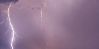 Trovoada intensa iluminou a madrugada em Braga