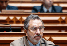 Deputado de Braga questiona Governo sobre atrasos nos registos