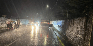 Um ferido após capotamento em Guimarães