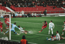 Gil Vicente aproveita trovoada e empata com o Rio Ave aos 90+10