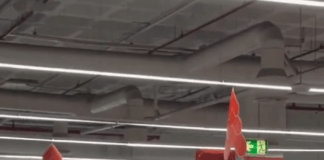 Homem entra em loja no NorteShopping e destrói produtos à martelada