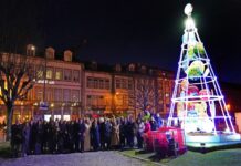 ODS iluminam o Natal de Braga na nova Árvore da Sustentabilidade da AGERE