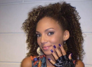 Morre Jéssica Tavares, cantora do grupo Docemania, aos 31 anos