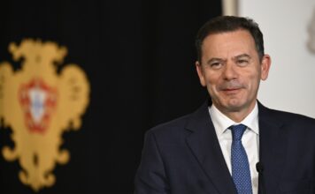 Primeiro-ministro saúda novo Presidente e antecipa relação de cooperação