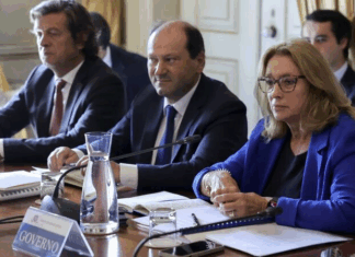 Nova lei laboral ganha consenso: Governo já tem 80 artigos fechados