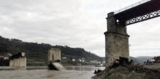 25 anos da tragédia de Entre-os-Rios: 59 mortos e 36 corpos nunca encontrados