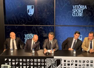 Presidente do Vitória SC demite-se após época aquém das expectativas