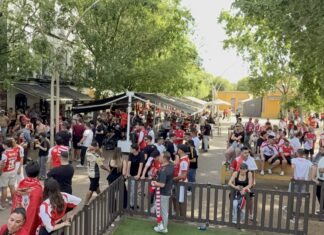 Onda vermelha invade Sevilha: adeptos do SC Braga fazem a festa antes do duelo europeu