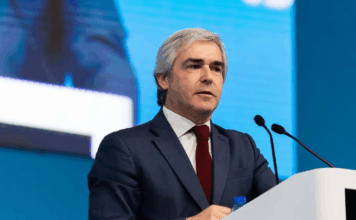 Nuno Melo reconduzido na liderança do CDS com quase 90% dos votos