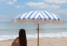 Guarda-sóis não podem ser proibidos em frente às concessões de praia, esclarece APA