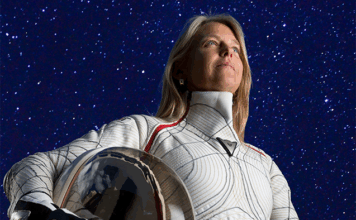 Antiga administradora da NASA Dava Newman participa em palestra na Universidade do Minho em Guimarães