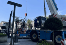 Escultura de Joana Vasconcelos deixa a Praça do Comércio após dois anos em Braga