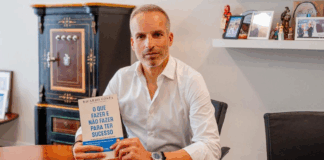 Passos Coelho apresenta livro de Ricardo Costa na Feira do Livro de Lisboa