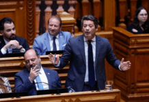 Ventura justifica chumbo da reforma laboral: “O Chega não se vende, nem verga”