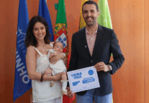 Combate à desertificação: Maria é a primeira bebé a receber cheque de 2.000 euros em Vieira do Minho