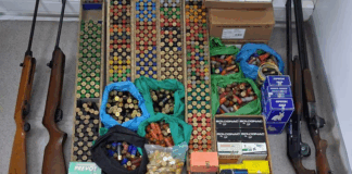 Arsenal confiscado em Braga: GNR apreende cinco armas e mais de 4.600 munições após queixa de violência doméstica