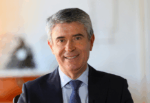 José Luís Carneiro acusa Governo de falhar resposta social na saúde e exige maior apoio aos idosos