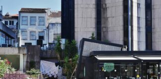 Câmara de Braga remove instalação improvisada no centro histórico
