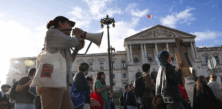 Movimento estudantil convoca manifestação nacional contra o “caos” nos exames nacionais