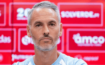 Carlos Vicens garante que o SC Braga não precisa de pressão externa: “O primeiro crítico sou eu”