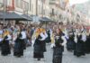 Mil mulheres levaram a ‘chieira’ e o ouro às ruas de Viana