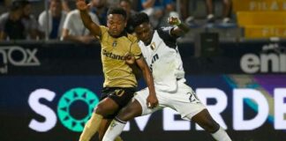Famalicão empata com o Sporting nos descontos, mas termina reduzido a dez