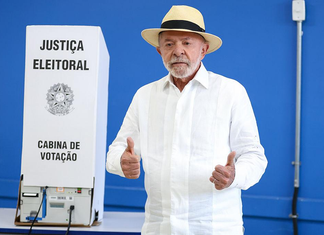 Lula derrota Flávio Bolsonaro e conquista quarto mandato como Presidente do Brasil